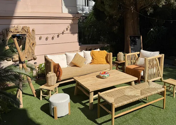 Villa Claudia Cannes Centre - ParkingVilla